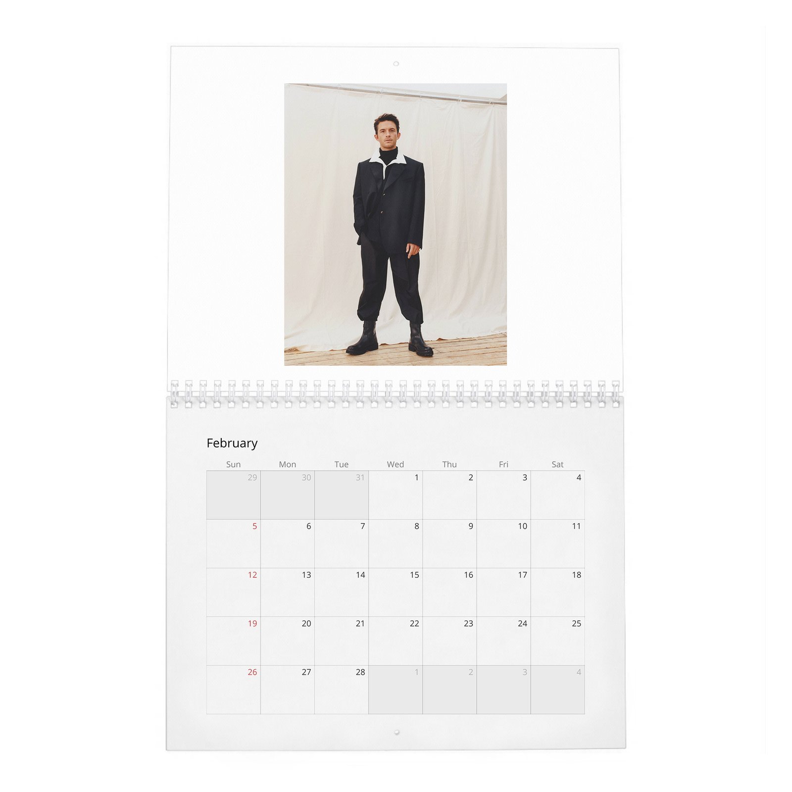 Jonathan Bailey - Becoming A Leading Man 2027 Wall Calendar