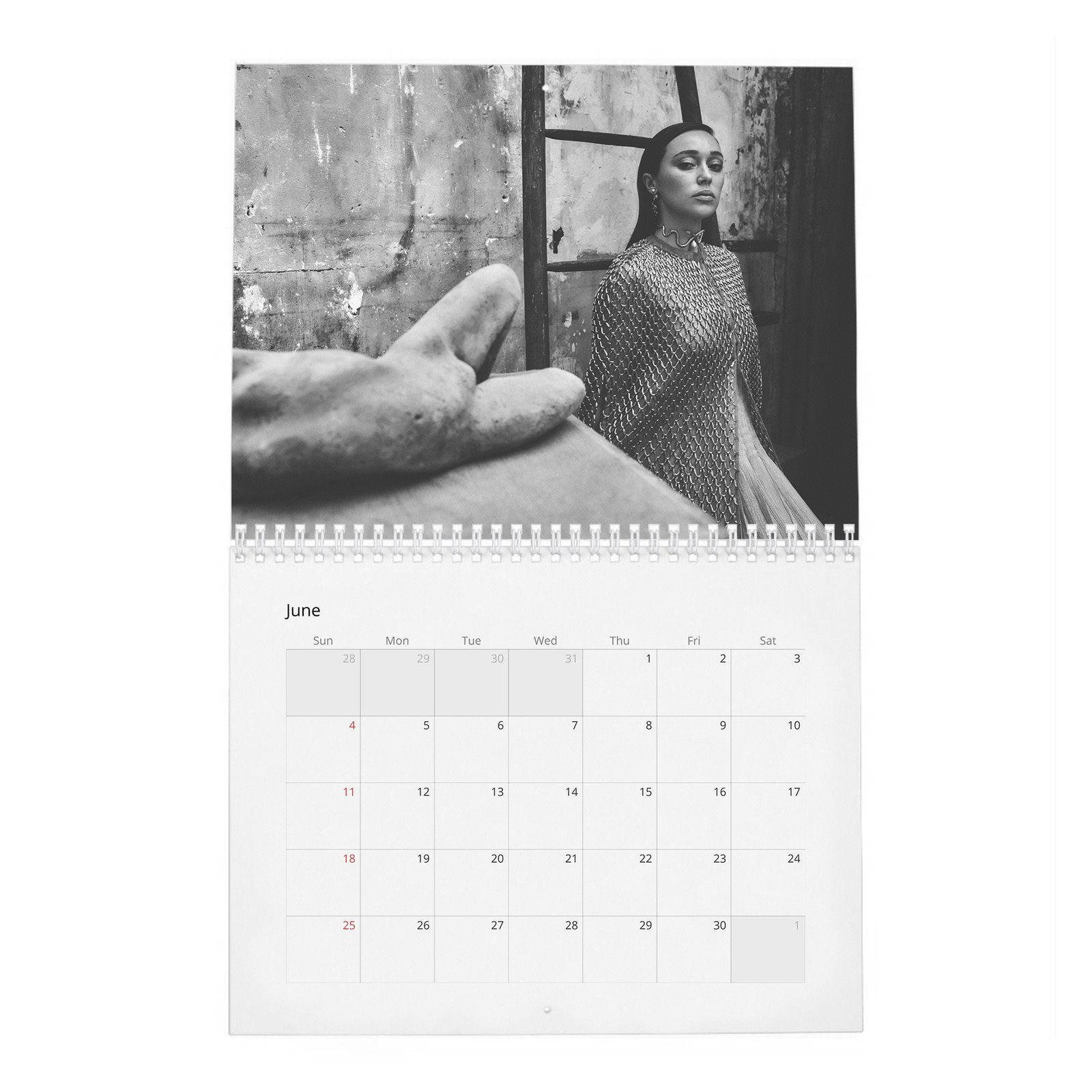 06 Alycia Debnam-Carey - Fashion's New Darling 2027 Wall Calendar