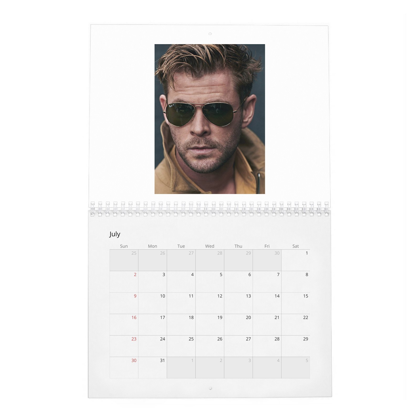 Chris Hemsworth - Strength And Soul 2027 Wall Calendar