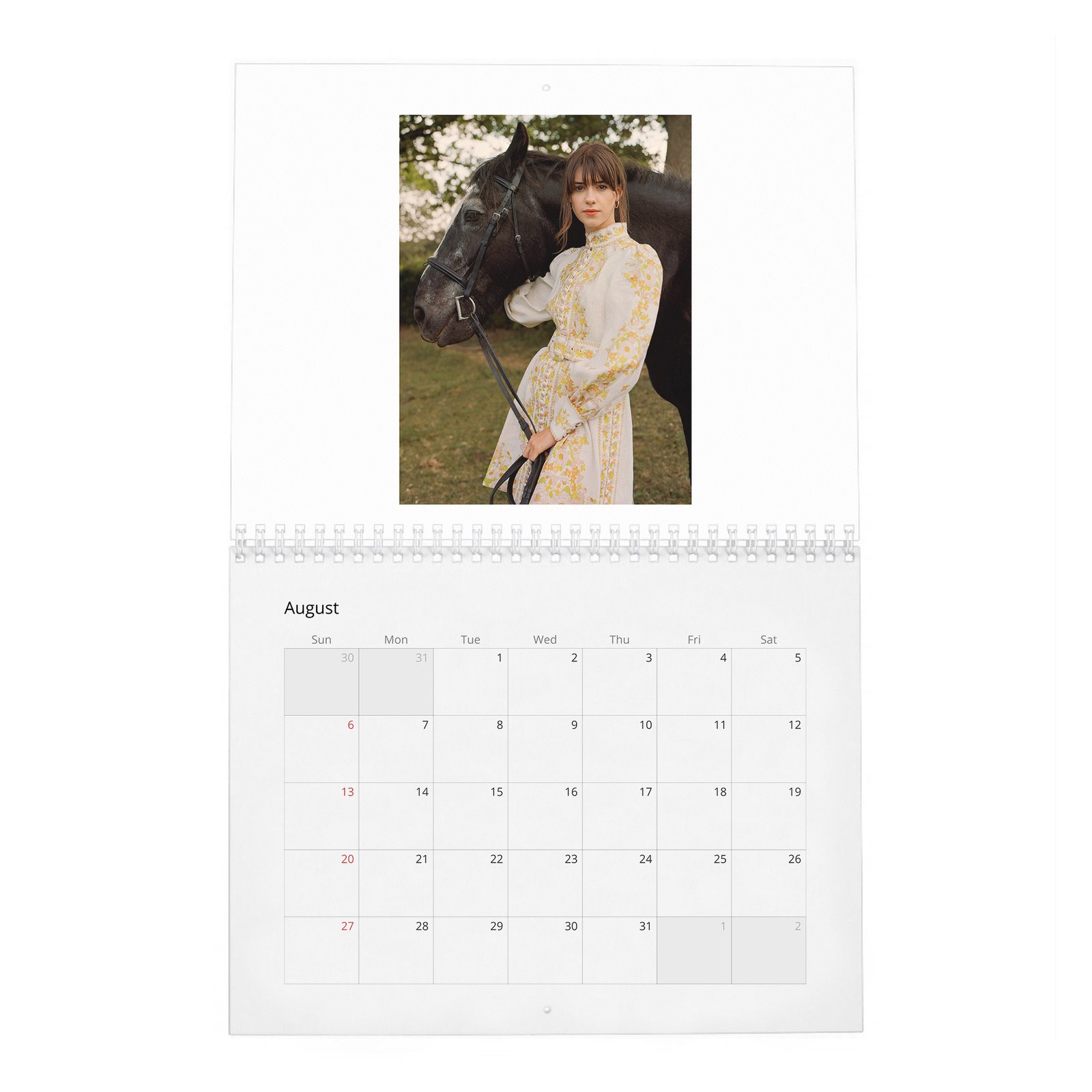 Daisy Edgar-Jones - Modern Love 2027 Wall Calendar