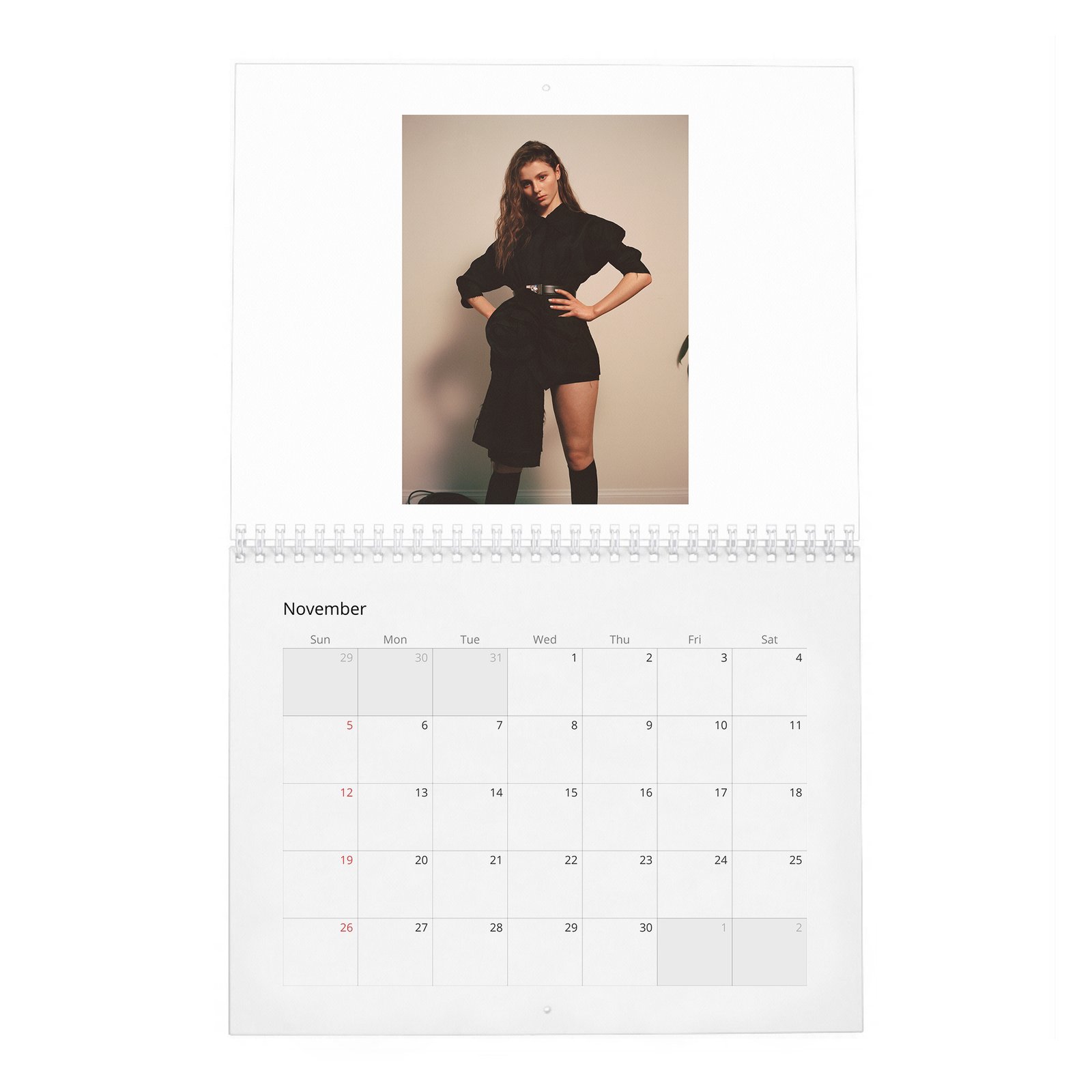 11 Thomasin McKenzie - Flaunt 2027 Wall Calendar