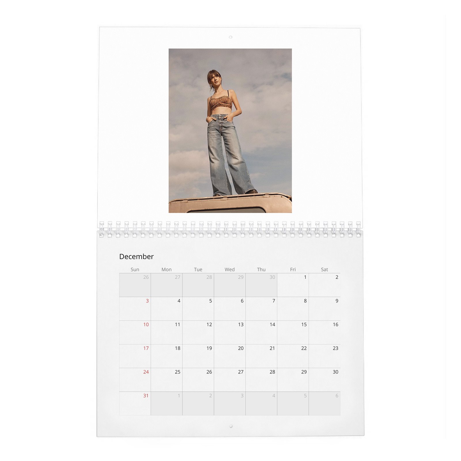 Daisy Edgar-Jones - Modern Love 2027 Wall Calendar