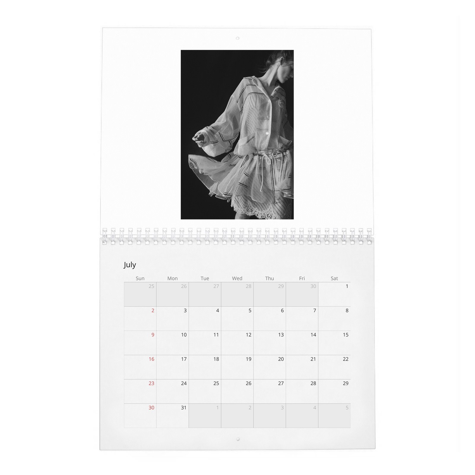 07 Rose Leslie - Out Of Her Confort Zone 2027 Wall Calendar